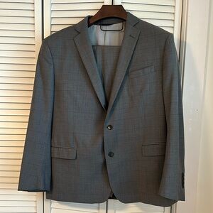 Brooks Brothers men’s suit